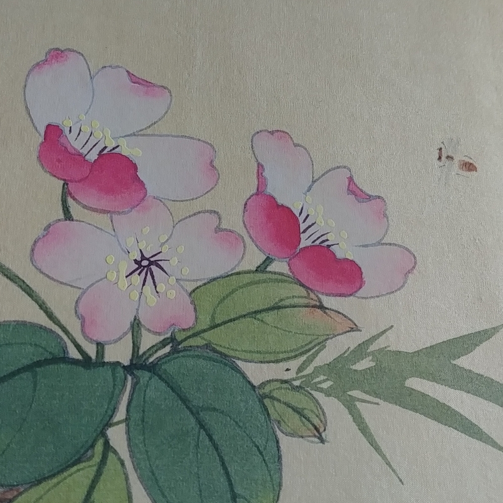 Vintage Asian handpainted silk framed - Picture 3 of 4